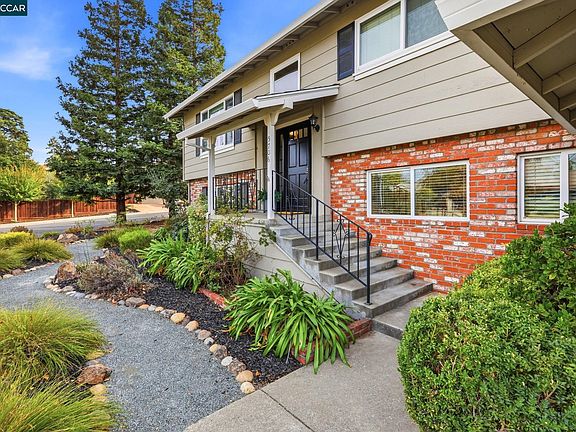 5th image of 5706 Pepperridge Way