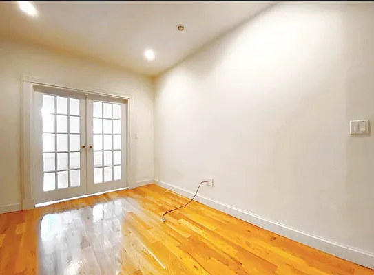 Rented by Corcoran | media 9