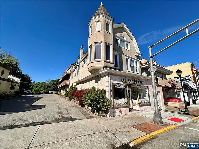 336 Bloomfield Ave #3B — Photo 10