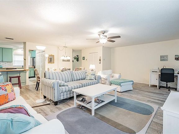 3rd image of 2700 Bayshore Blvd APT 568