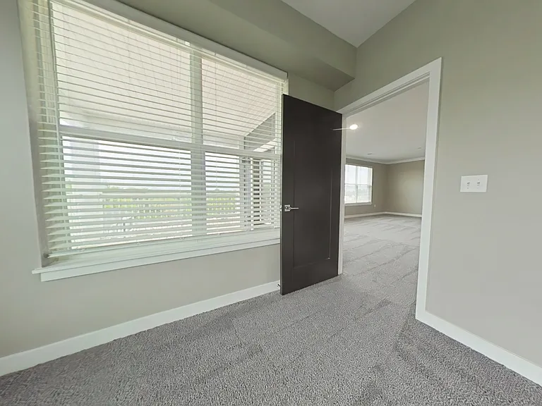 Altair Luxury Apartments — Photo 39