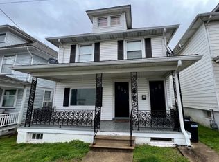 57 Raymond St, Phillipsburg, NJ 08865