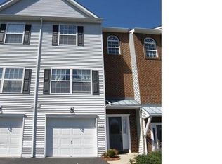 1281 Basswood Ln, Whitehall, PA 18052