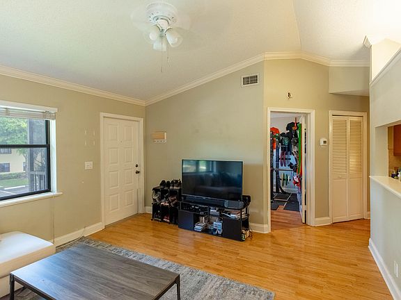 3rd image of 4703 Lucerne Lakes Boulevard E #204
