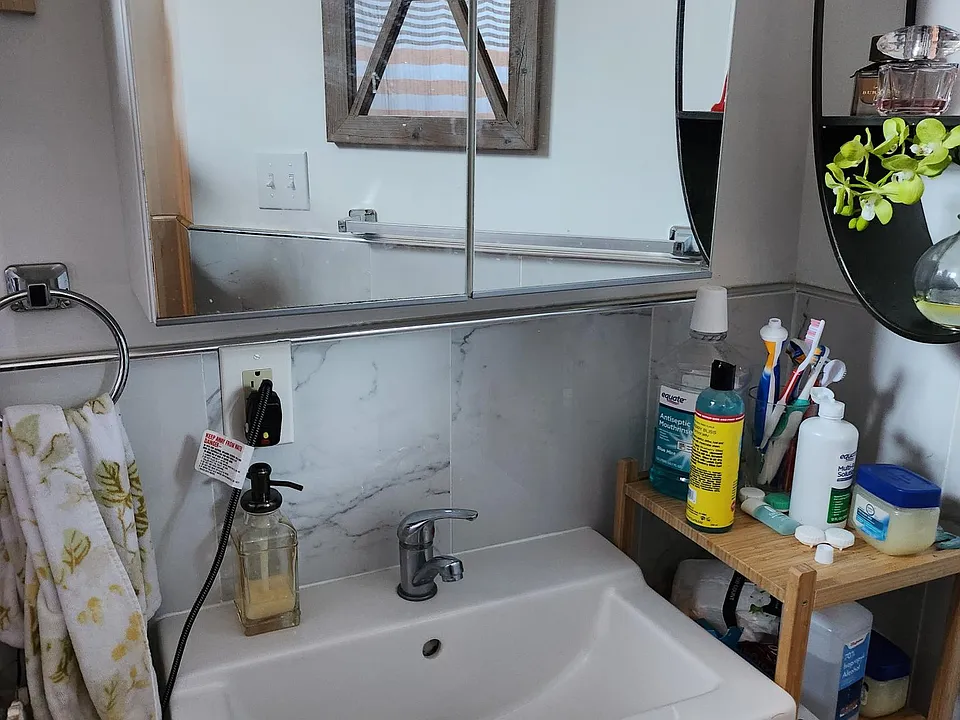 Building Photo 4