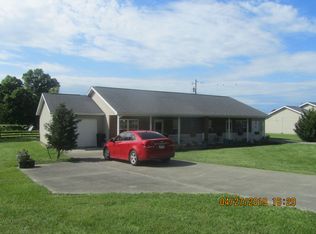 308-310 Lou Ellen St, Newport, TN 37821