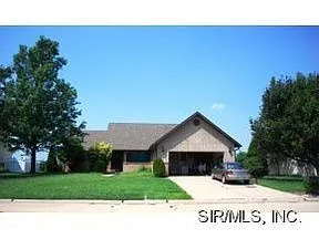 228 Archview Dr photo 1