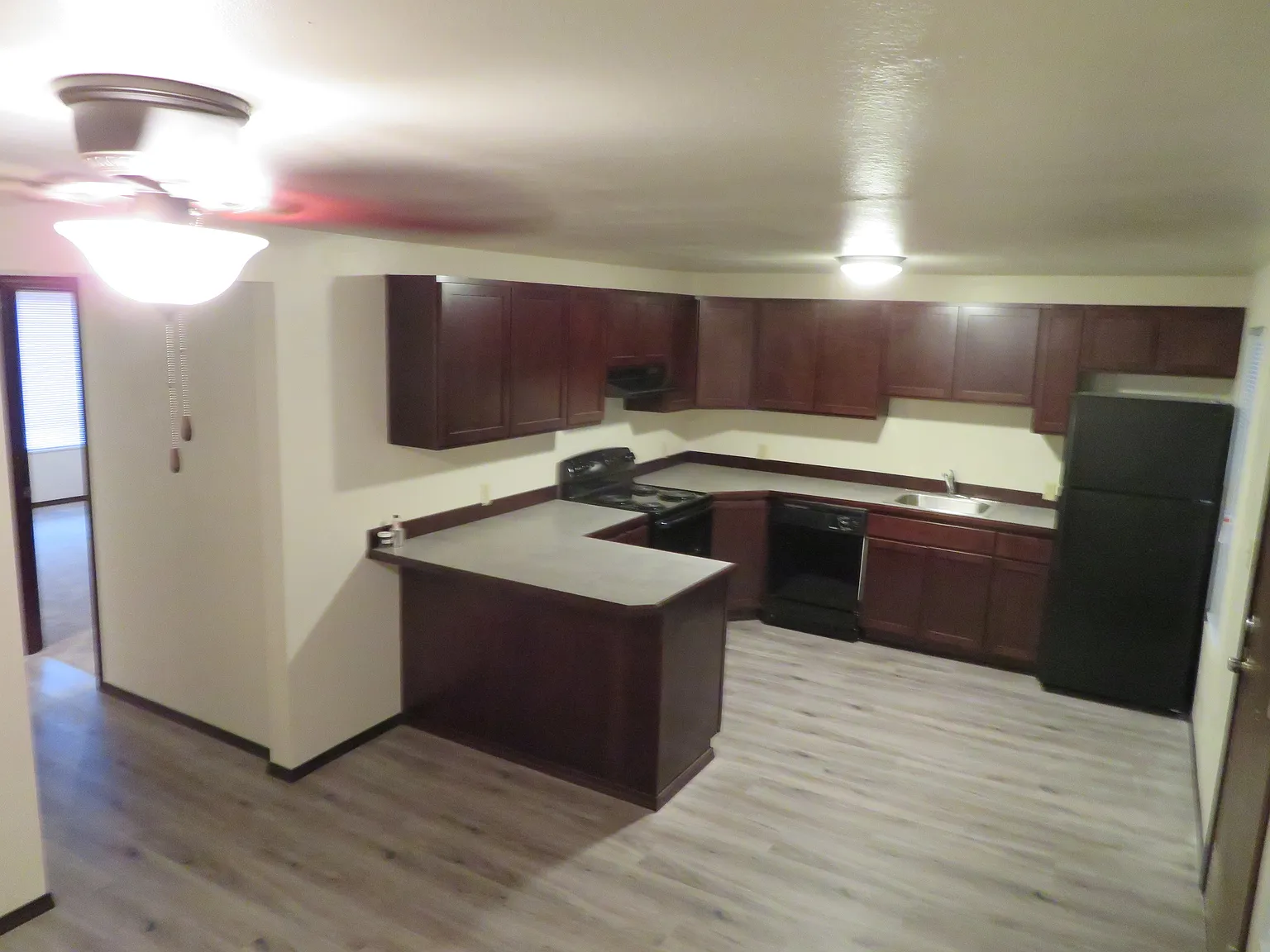 Hoyt Apartments — Photo 4