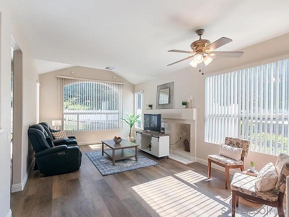 4th image of 417 Sanibelle Cir Unit 91