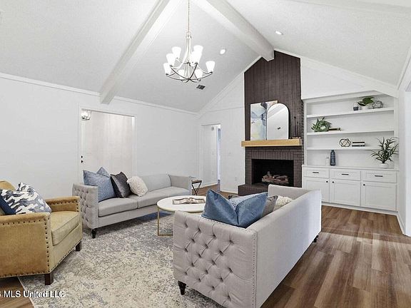5th image of 409 Arundel Dr
