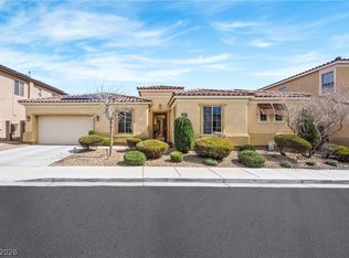 6864 Desert Island St, Las Vegas, NV 89149
