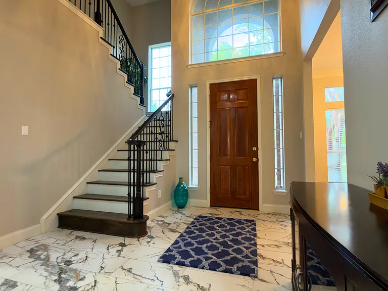 4303 Willow Ridge Dr — Photo 2