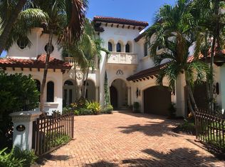 5553 N Ocean Blvd, Ocean Ridge, FL 33435