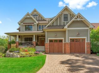 5621 Fairmount Ave, Downers Grove, IL 60516