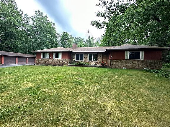 2nd image of 3053 Peters Rd