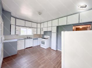 501 King St #1, Bay City, MI 48706