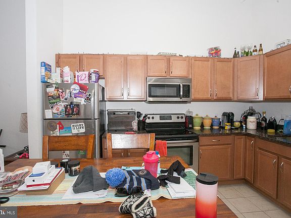 5th image of 4368 Cresson St APT 310
