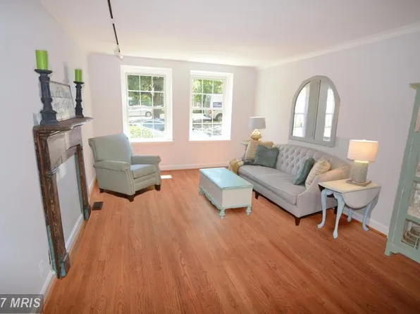 4815 31st St S APT A1, Arlington, VA 22206