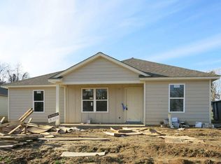 3825 Lake Park Cv, Memphis, TN 38127