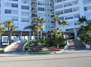 11930 N Bayshore Dr APT 706, North Miami, FL 33181