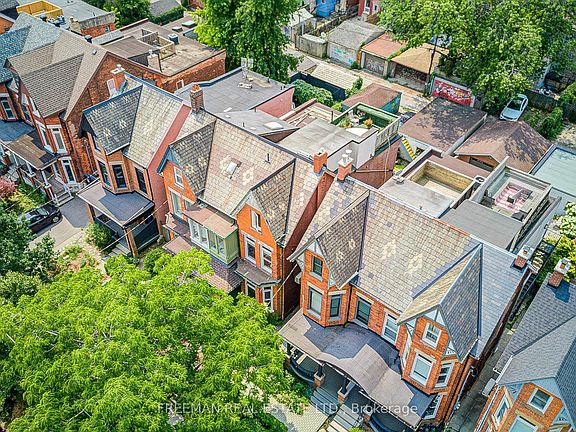 5th image of 46 Brunswick Ave
