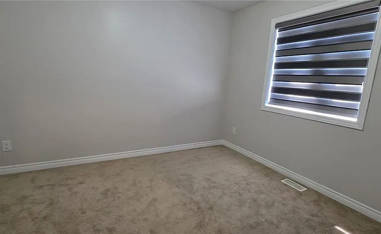 33 Freer Dr — Photo 10