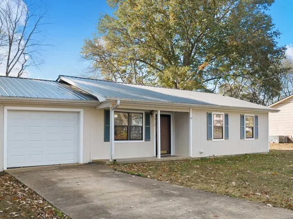 516 David Ave, Scottsboro, AL 35768