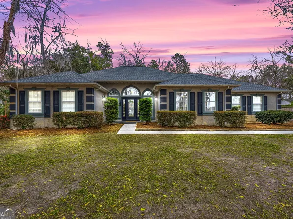 811 Riverview Dr W, Saint Marys, GA 31558