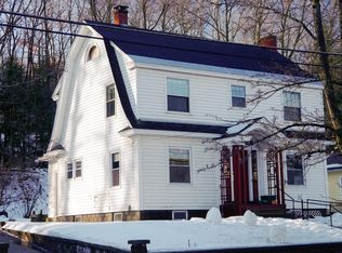38 Park St, Turners Falls, MA 01376