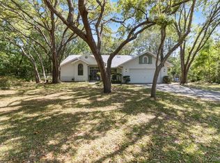 422 E Savoy St, Lecanto, FL 34461