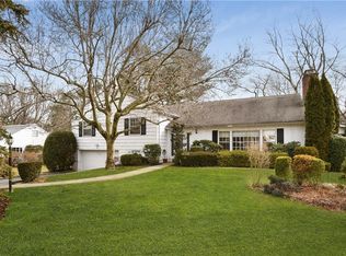 38 Aspen Rd, Scarsdale, NY 10583