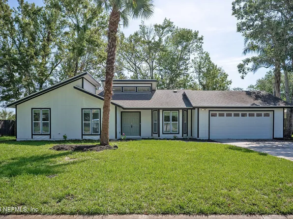 165 Pablo Point Dr, Jacksonville, FL 32225
