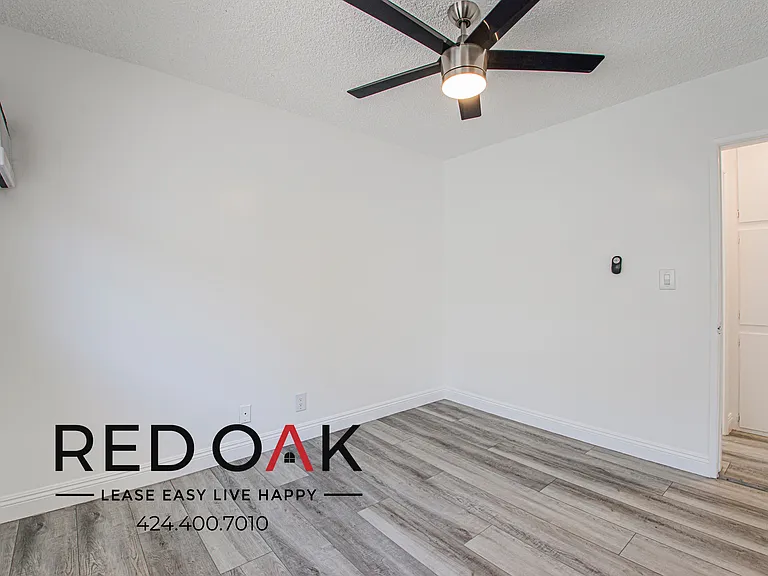 10257 Western Ave #G — Photo 13