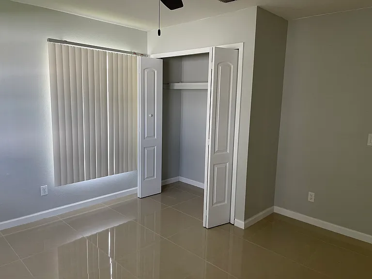 3633 Country Club Blvd #1 — Photo 21