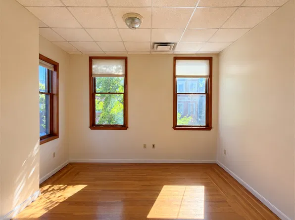 1155 Cambridge St, Cambridge, MA