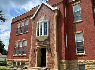 305 Avenue F APT 11, Fort Madison, IA 52627