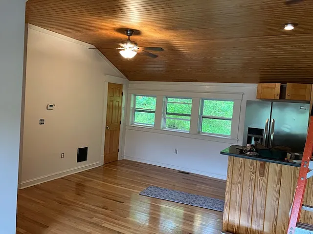134 Lentz Ln — Photo 3