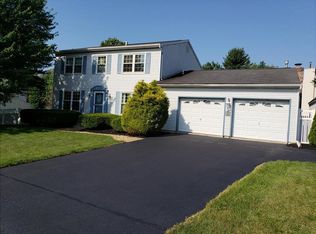 128 Ramblewood Dr, Easton, PA 18040
