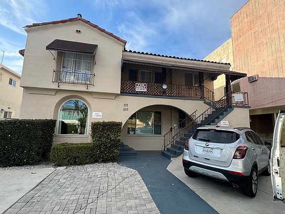 4th image of 1115 S Sherbourne Dr #1117
