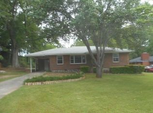 110 Woodhaven Dr, Jonesboro, GA