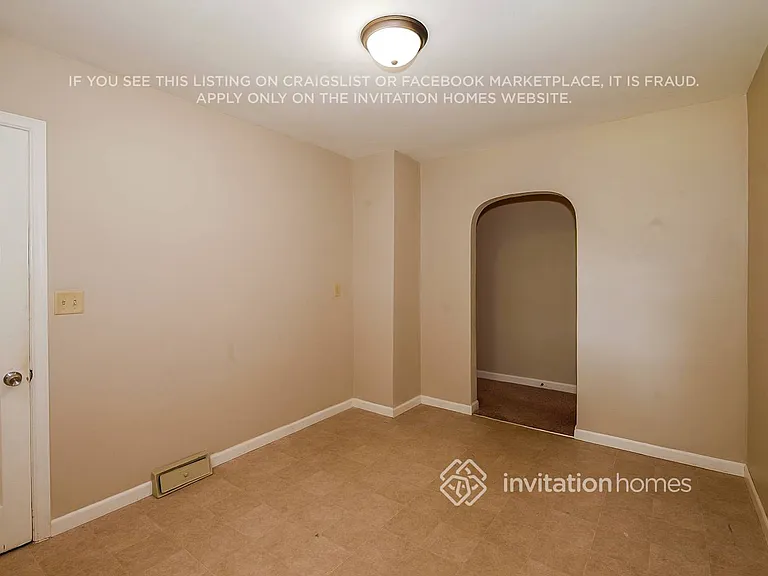 3940 3rd St NE — Photo 6