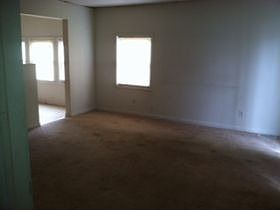 4th image of 27395 Dartmouth St