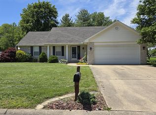 7 Ritter Rd, Columbia, IL 62236