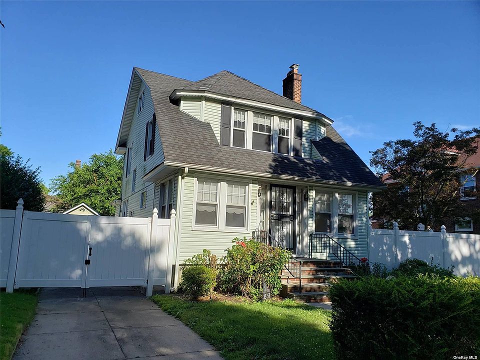 3557 158th Street, Flushing, NY 11358 Zillow