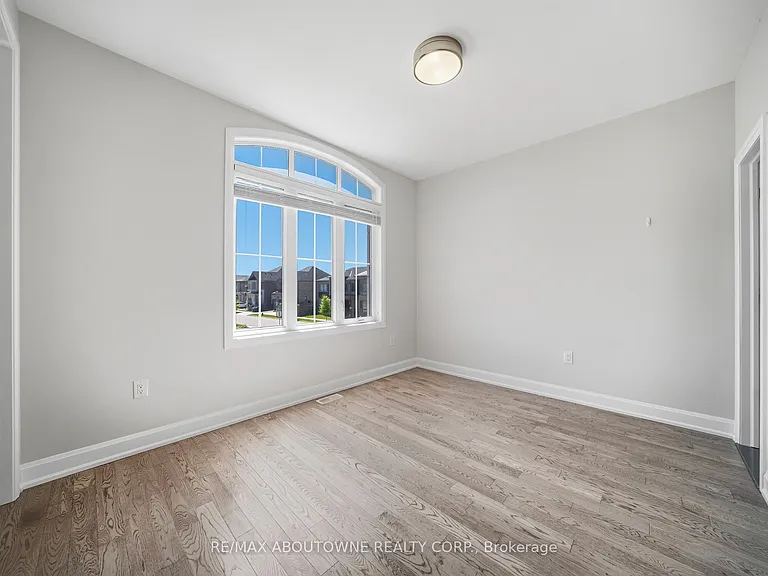 3281 Post Rd — Photo 22