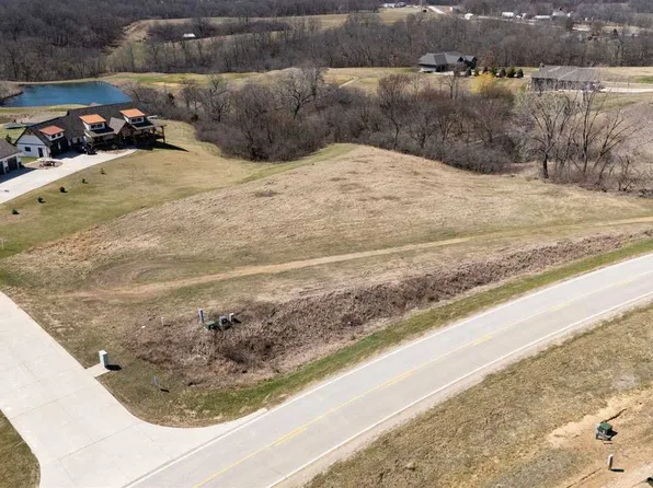 2999 128th Dr, Amana, IA 52203