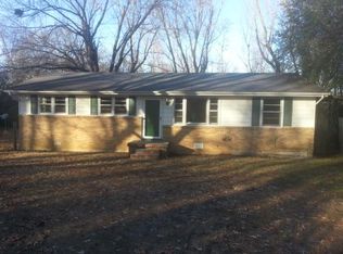 1130 Guy Bishop Ln, Dickson, TN 37055