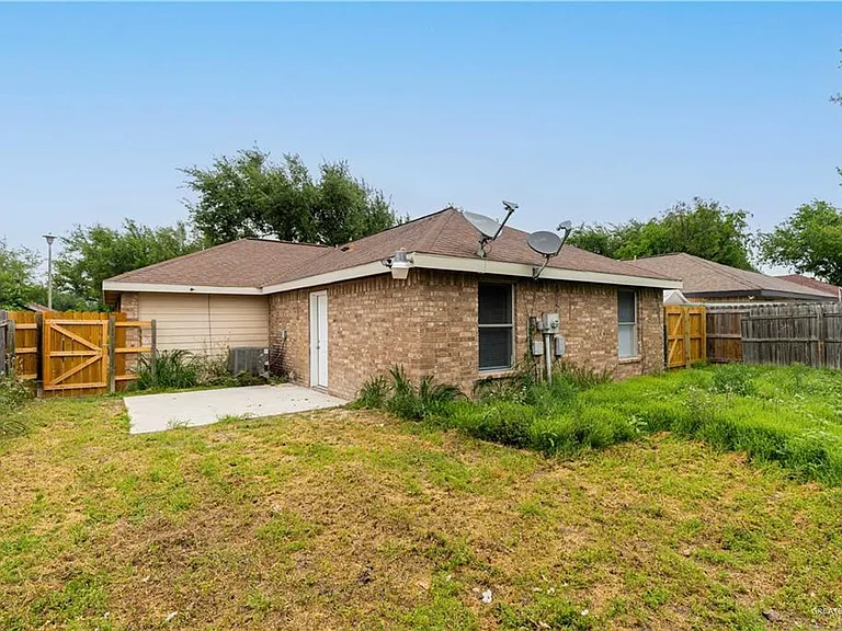 4009 Yucca Ave — Photo 13