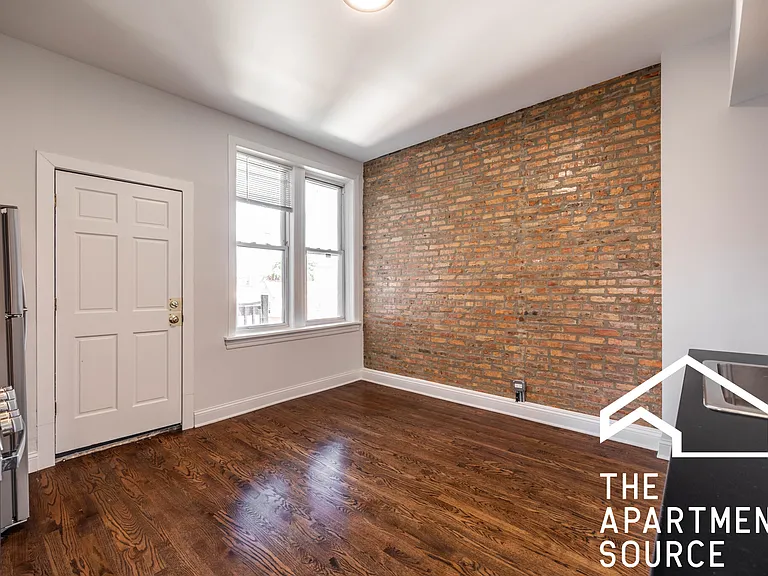 2842 W Augusta Blvd #3E — Photo 5