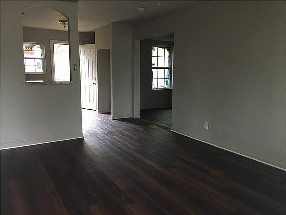 4th image of 4366 Wiman Dr